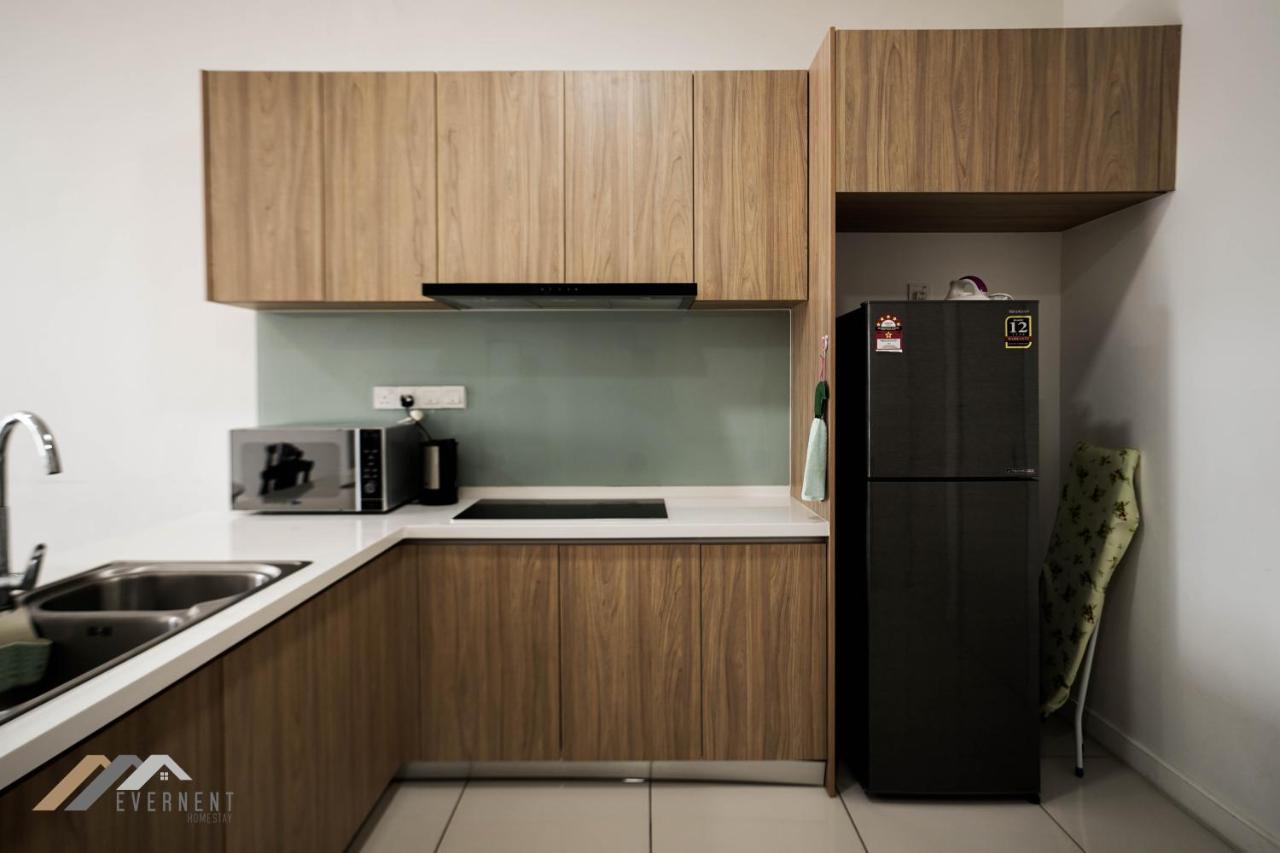 Marina Times Square Homestay By Evernent Miri Exterior foto