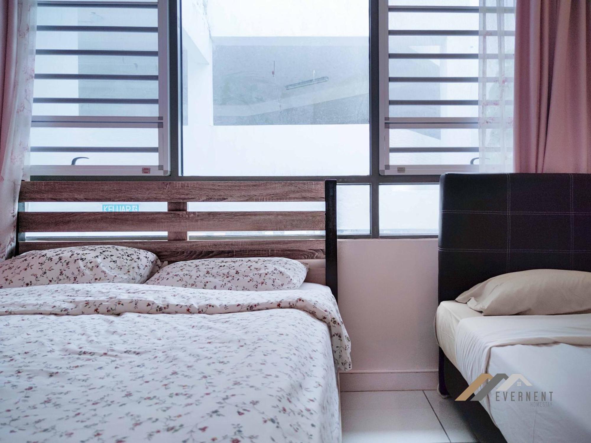 Marina Times Square Homestay By Evernent Miri Exterior foto