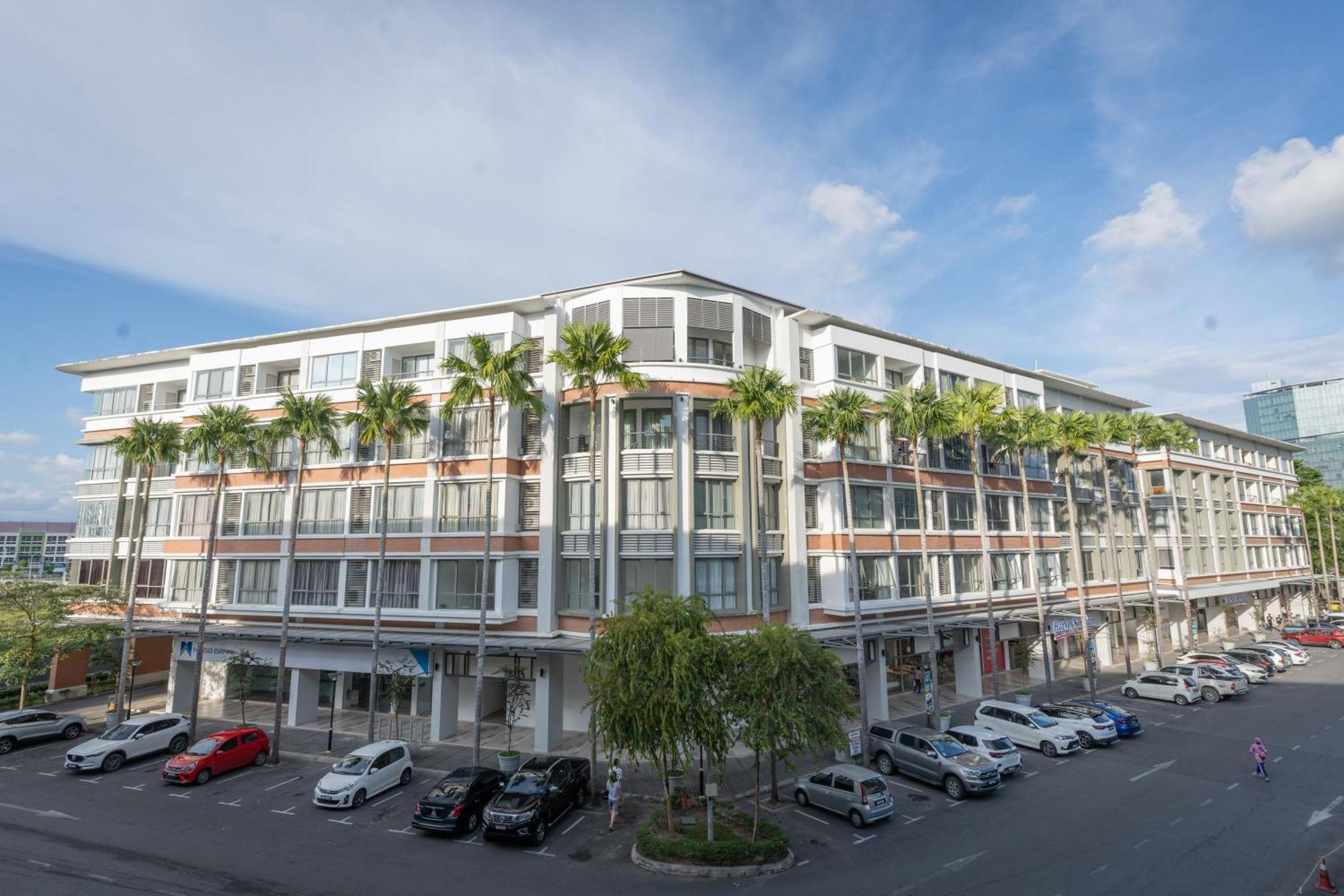 Marina Times Square Homestay By Evernent Miri Exterior foto